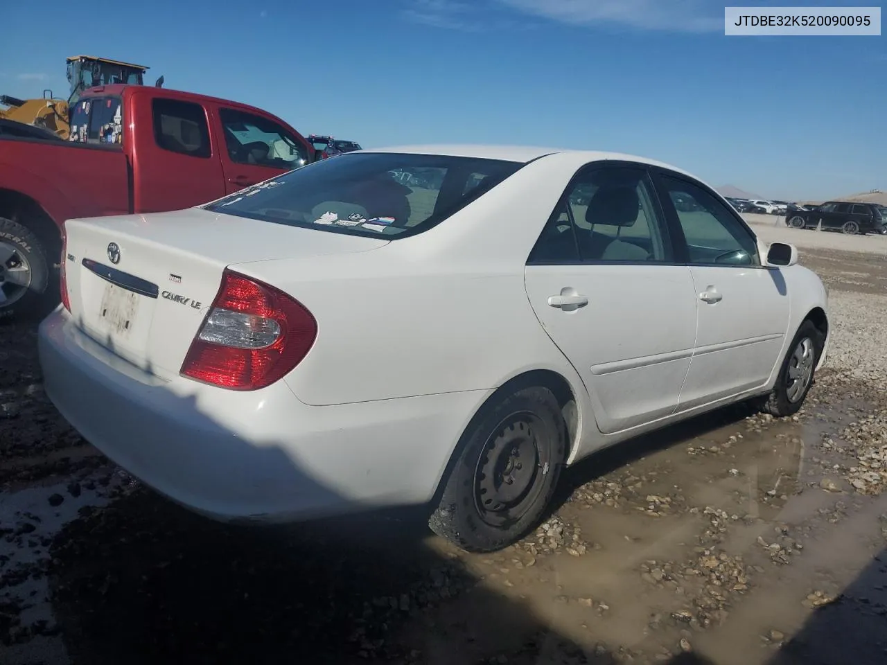 2002 Toyota Camry Le VIN: JTDBE32K520090095 Lot: 75558134