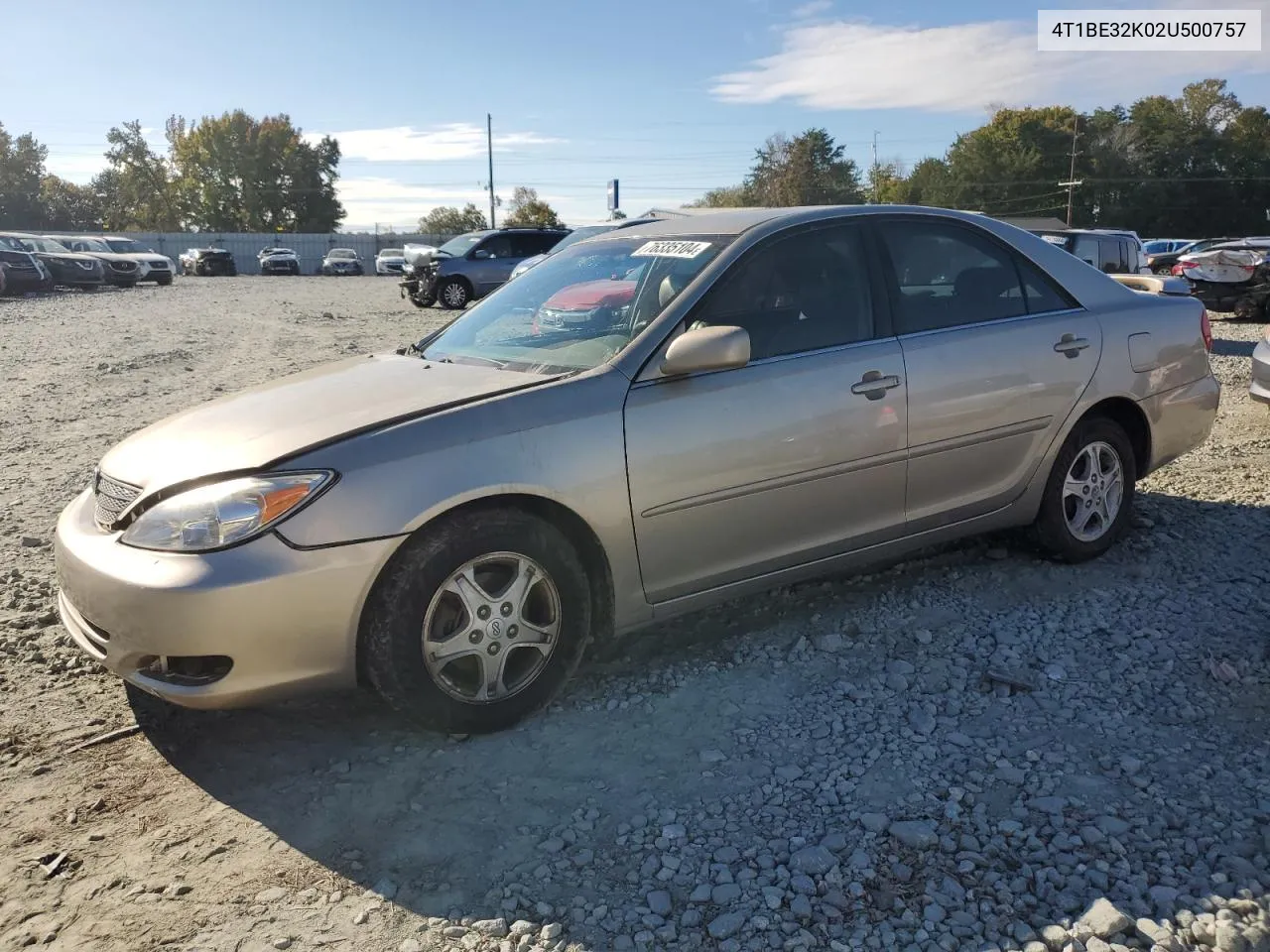 2002 Toyota Camry Le VIN: 4T1BE32K02U500757 Lot: 76335104