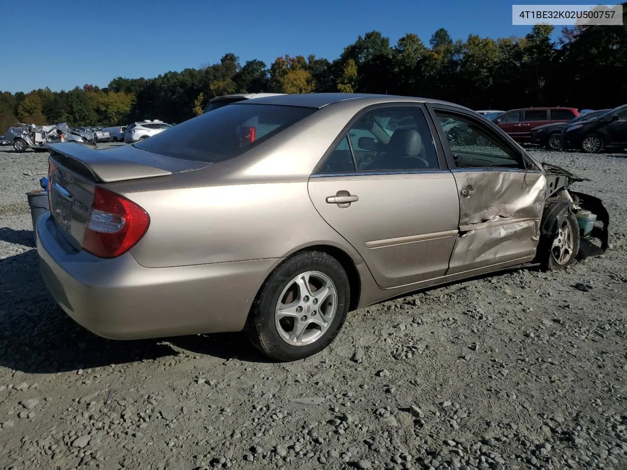 2002 Toyota Camry Le VIN: 4T1BE32K02U500757 Lot: 76335104