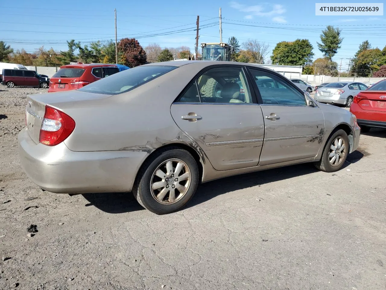 2002 Toyota Camry Le VIN: 4T1BE32K72U025639 Lot: 77983114