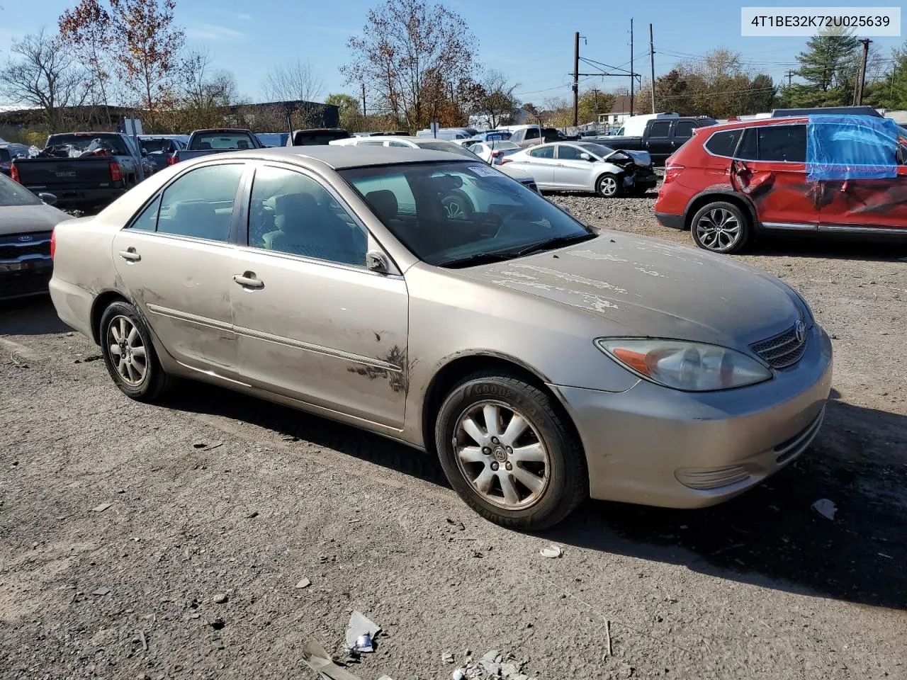 2002 Toyota Camry Le VIN: 4T1BE32K72U025639 Lot: 77983114