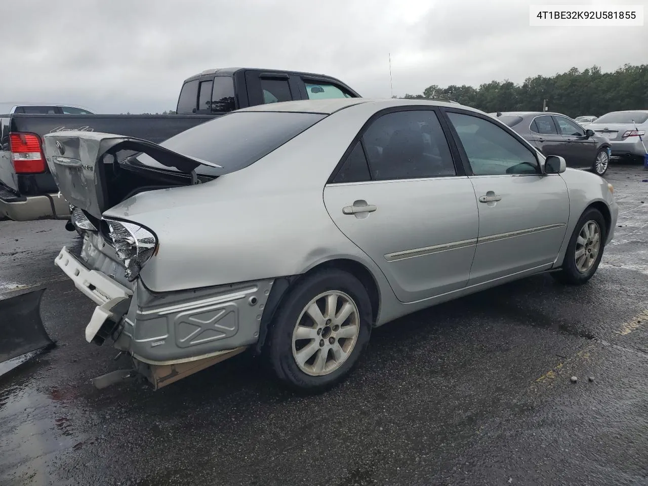 2002 Toyota Camry Le VIN: 4T1BE32K92U581855 Lot: 79453114