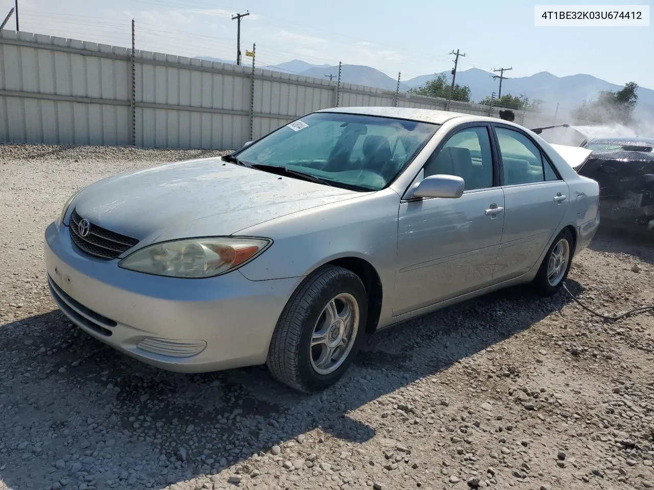 2003 Toyota Camry Le VIN: 4T1BE32K03U674412 Lot: 64268144