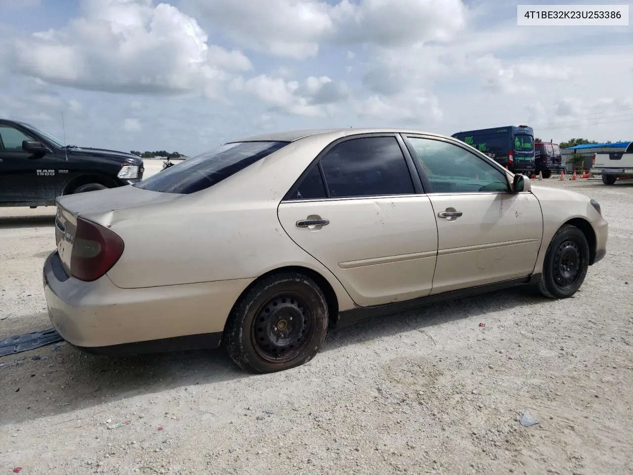 2003 Toyota Camry Le VIN: 4T1BE32K23U253386 Lot: 70126334