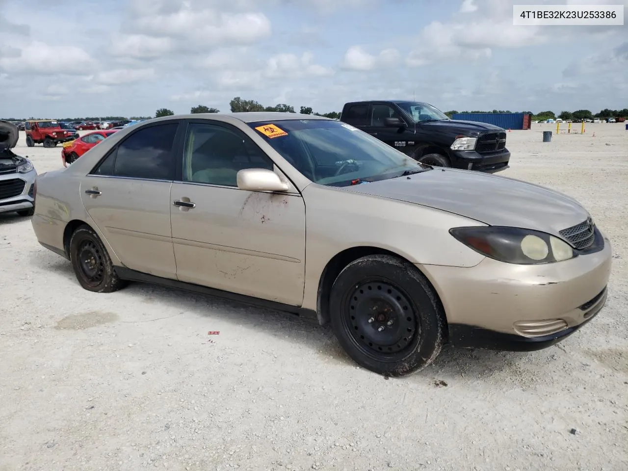 2003 Toyota Camry Le VIN: 4T1BE32K23U253386 Lot: 70126334