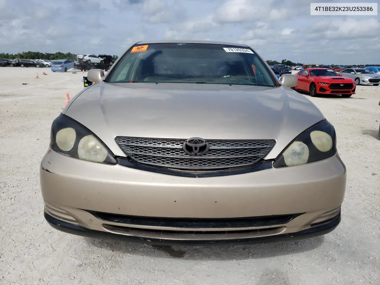 2003 Toyota Camry Le VIN: 4T1BE32K23U253386 Lot: 70126334