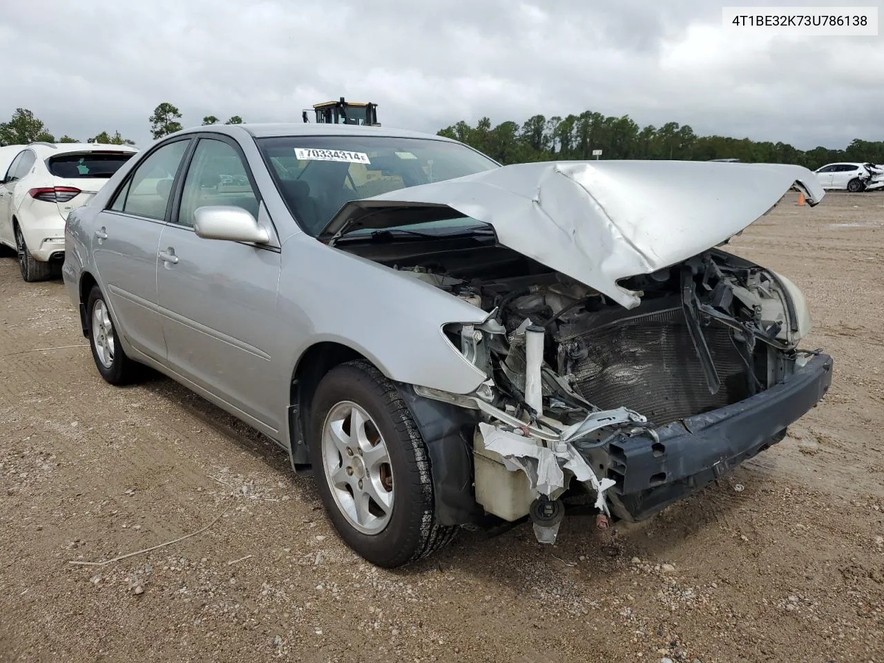 2003 Toyota Camry Le VIN: 4T1BE32K73U786138 Lot: 70334314