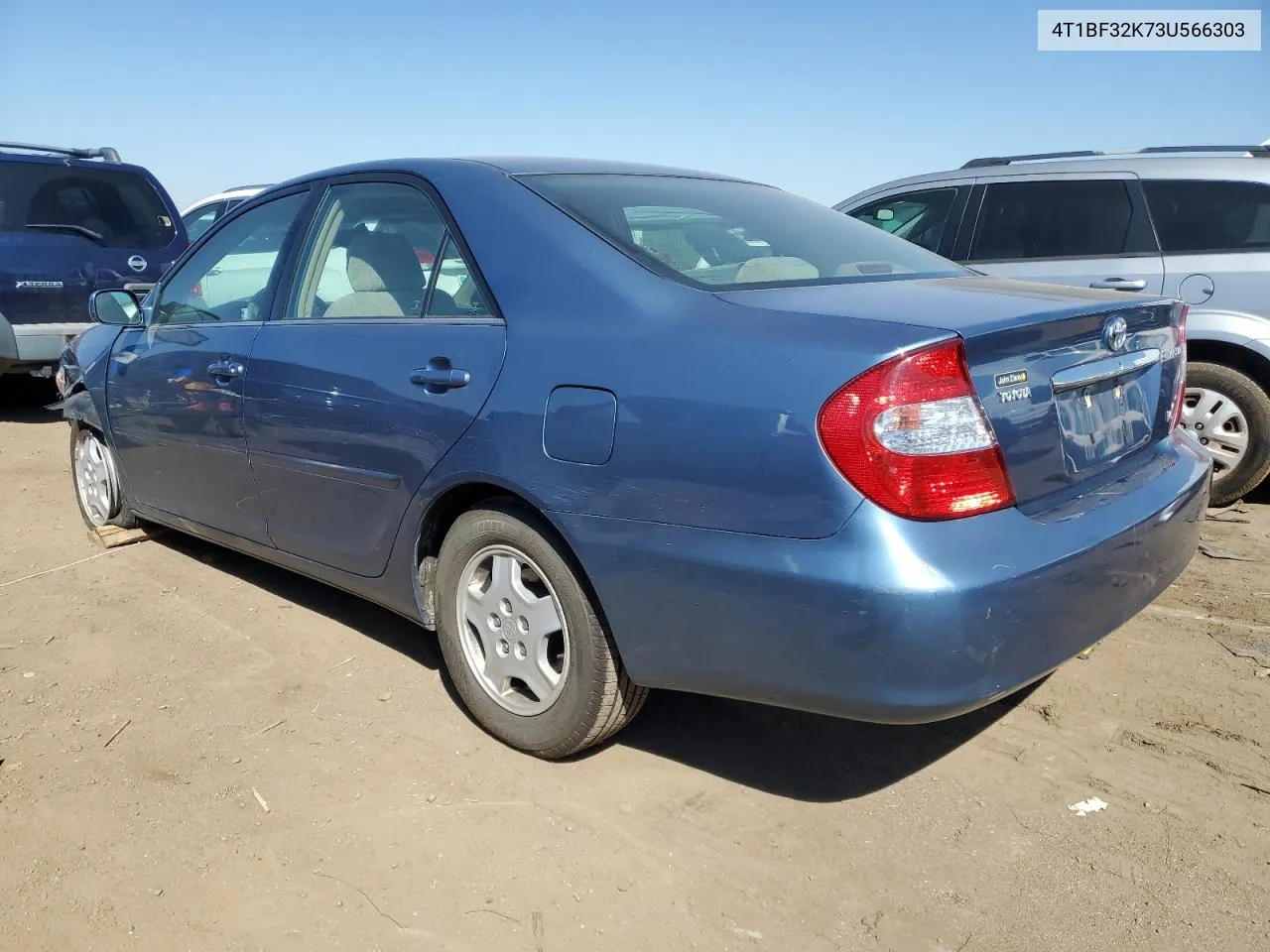 2003 Toyota Camry Le VIN: 4T1BF32K73U566303 Lot: 70491884