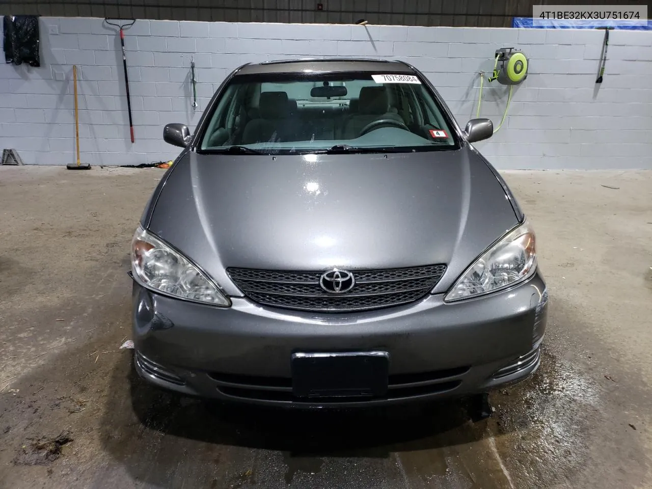 2003 Toyota Camry Le VIN: 4T1BE32KX3U751674 Lot: 70758084