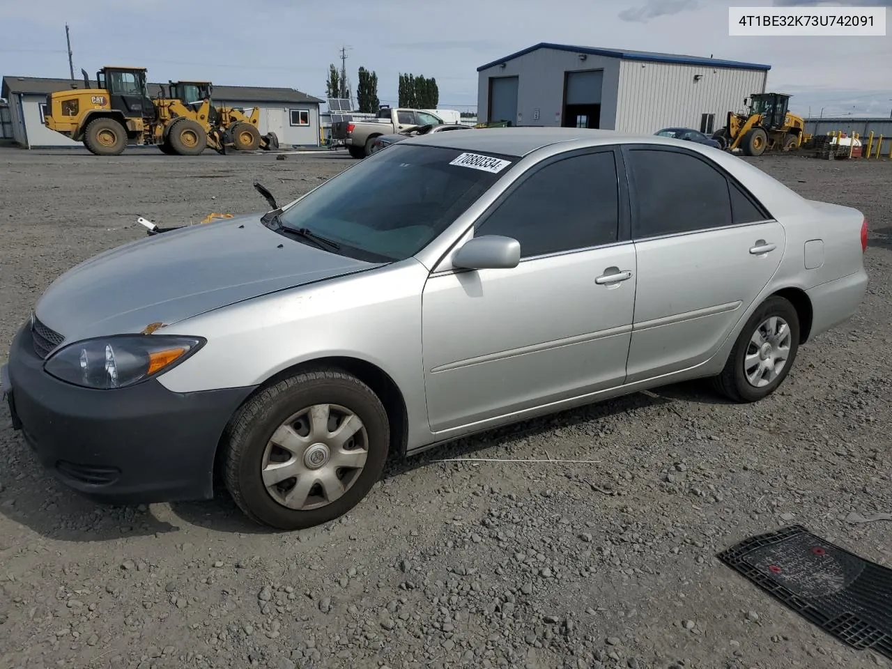 2003 Toyota Camry Le VIN: 4T1BE32K73U742091 Lot: 70880334