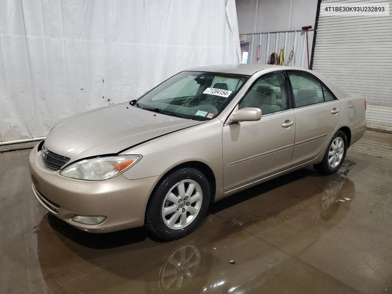 2003 Toyota Camry Le VIN: 4T1BE30K93U232893 Lot: 71204154