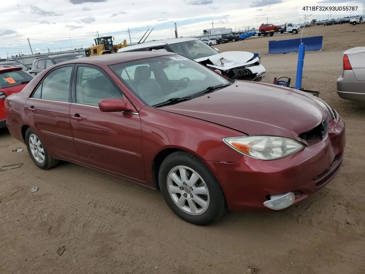 2003 Toyota Camry Le VIN: 4T1BF32K93U055787 Lot: 71467044