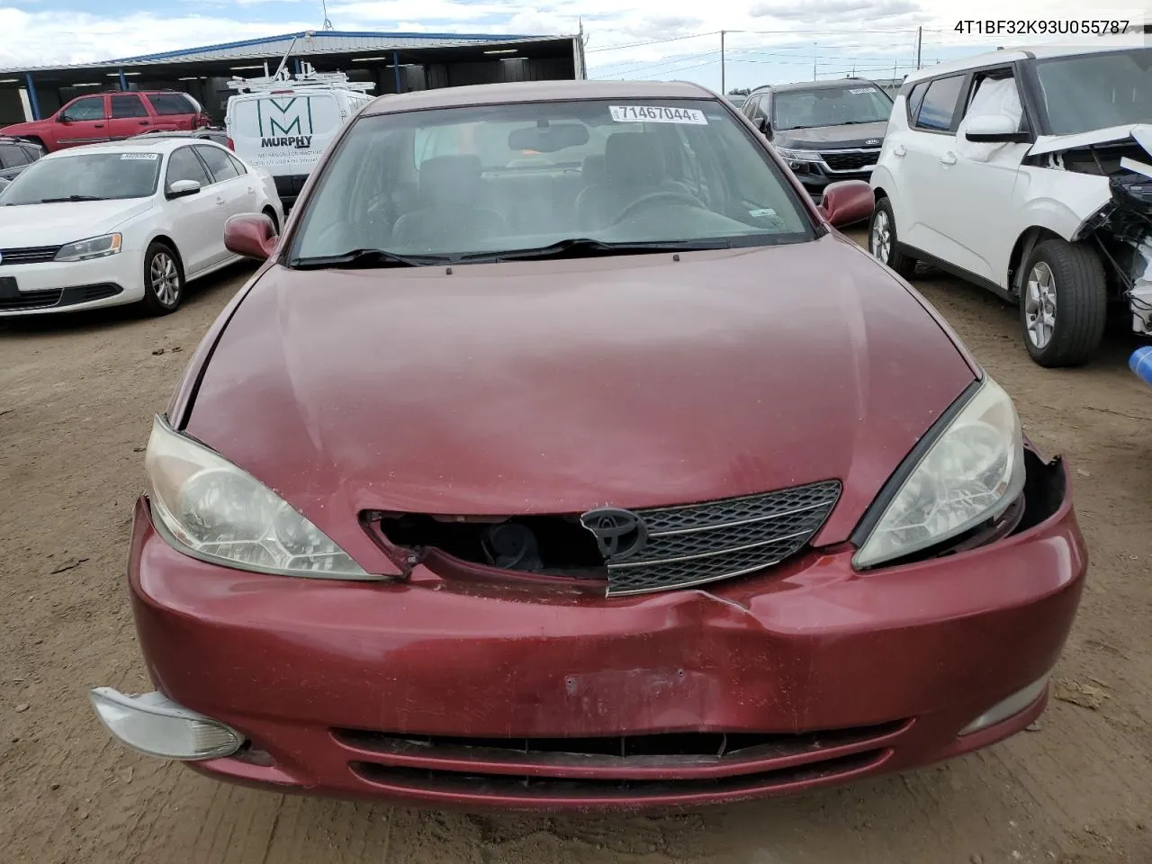 2003 Toyota Camry Le VIN: 4T1BF32K93U055787 Lot: 71467044