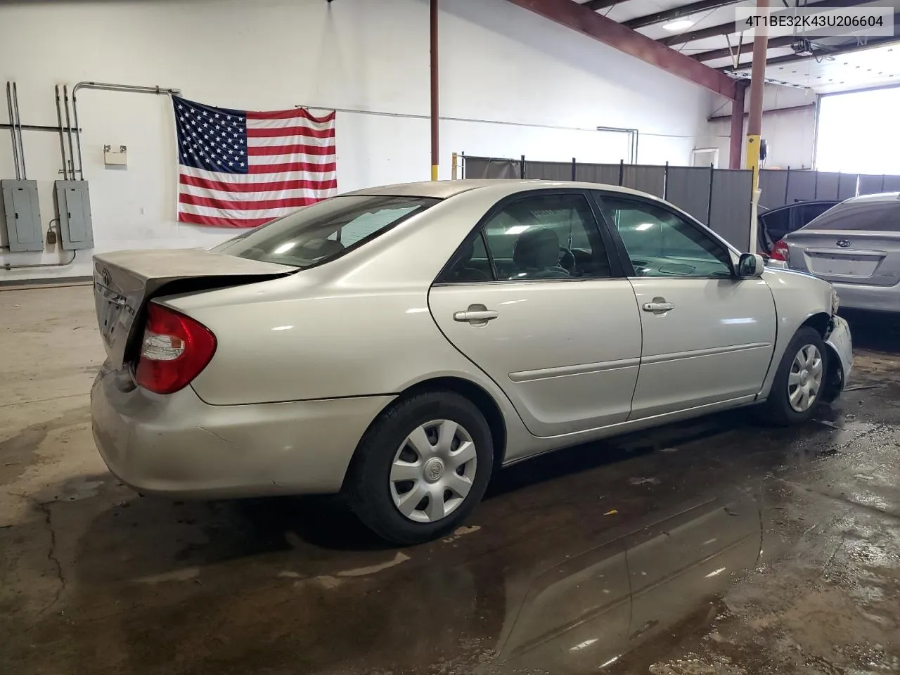 2003 Toyota Camry Le VIN: 4T1BE32K43U206604 Lot: 71617344