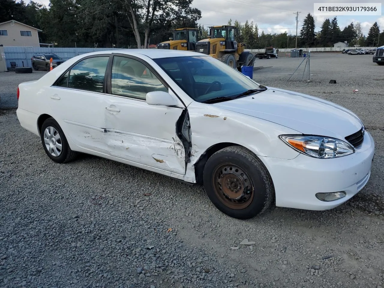 2003 Toyota Camry Le VIN: 4T1BE32K93U179366 Lot: 71829064