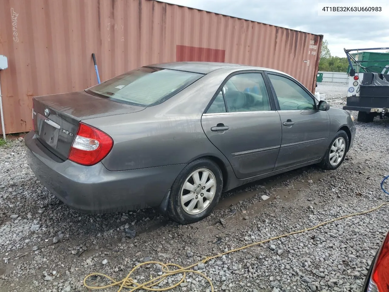 2003 Toyota Camry Le VIN: 4T1BE32K63U660983 Lot: 71843674