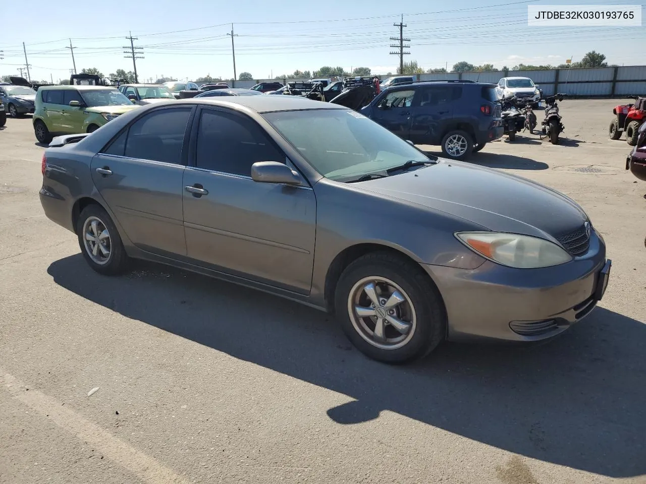 2003 Toyota Camry Le VIN: JTDBE32K030193765 Lot: 72182064