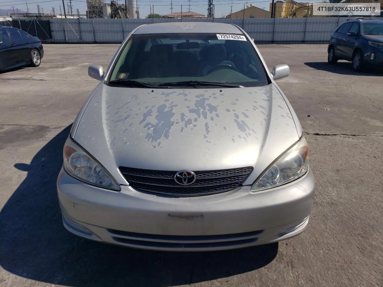 2003 Toyota Camry Le VIN: 4T1BF32K63U557818 Lot: 72574294