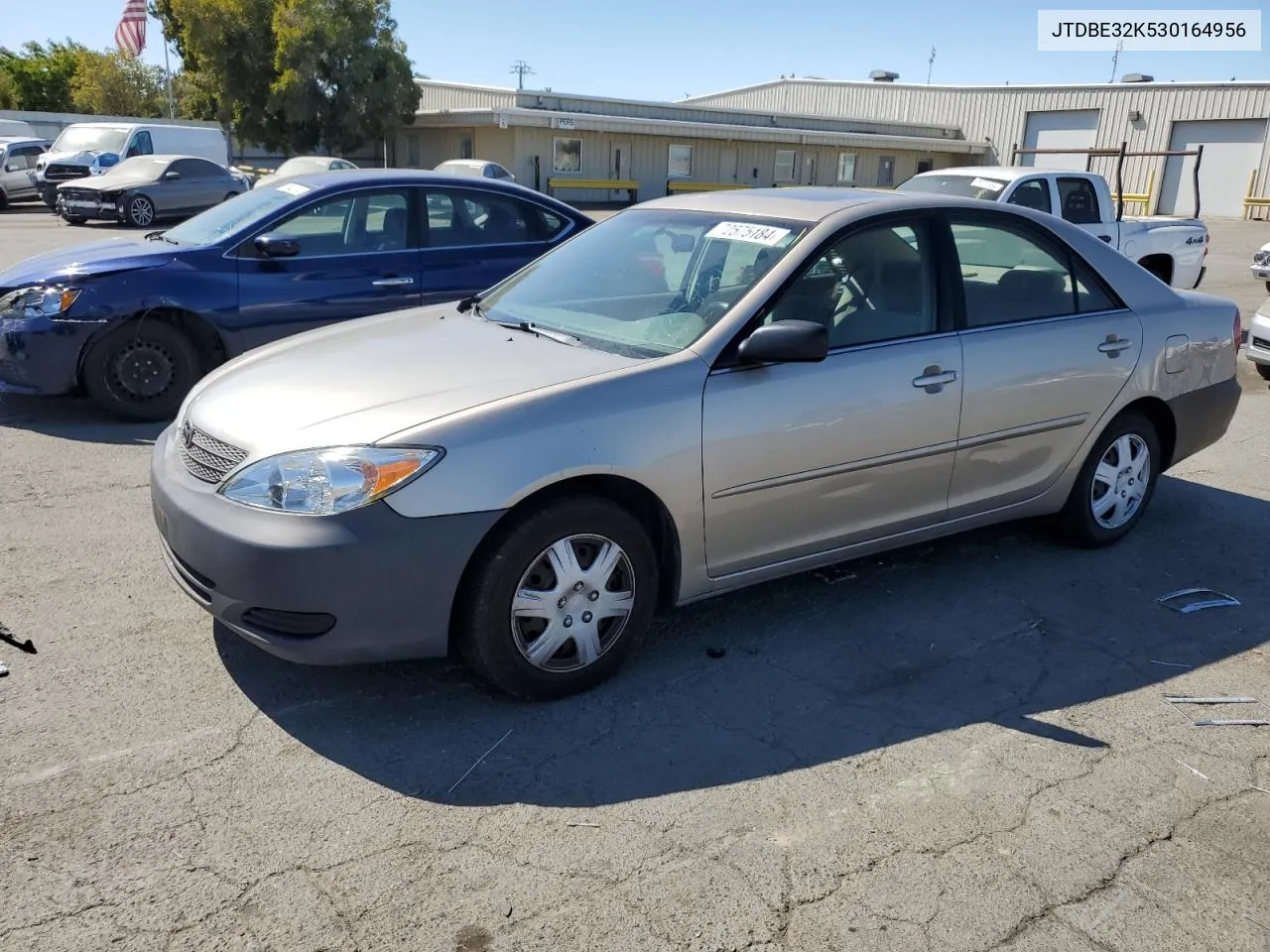 2003 Toyota Camry Le VIN: JTDBE32K530164956 Lot: 72575184