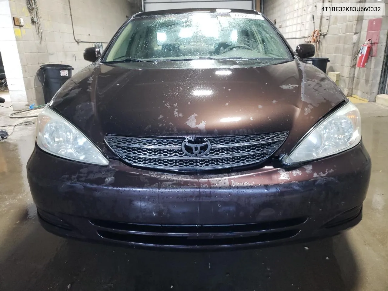 2003 Toyota Camry Le VIN: 4T1BE32K83U660032 Lot: 72806134