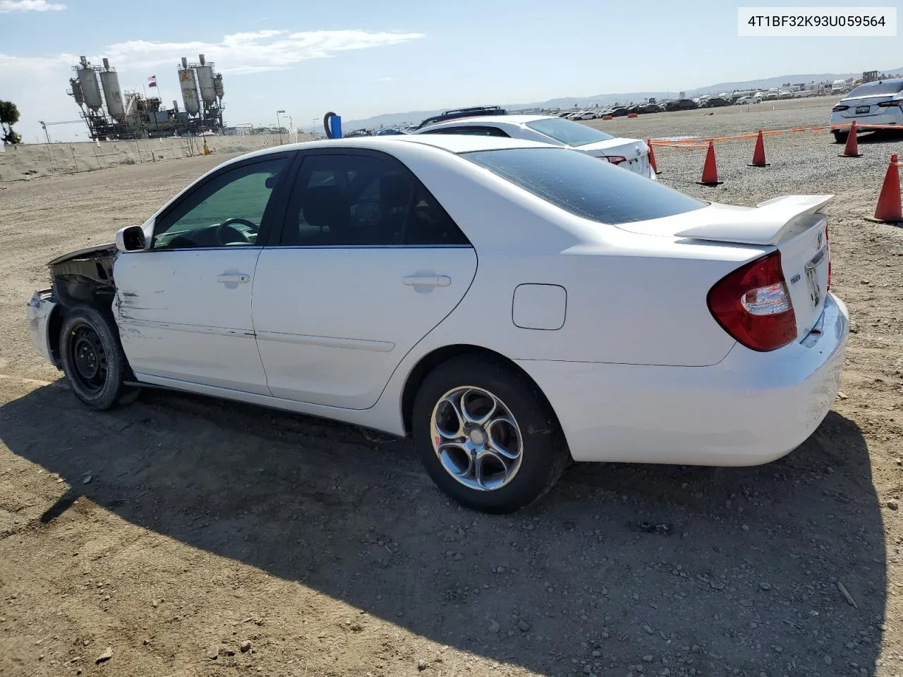 2003 Toyota Camry Le VIN: 4T1BF32K93U059564 Lot: 73094254