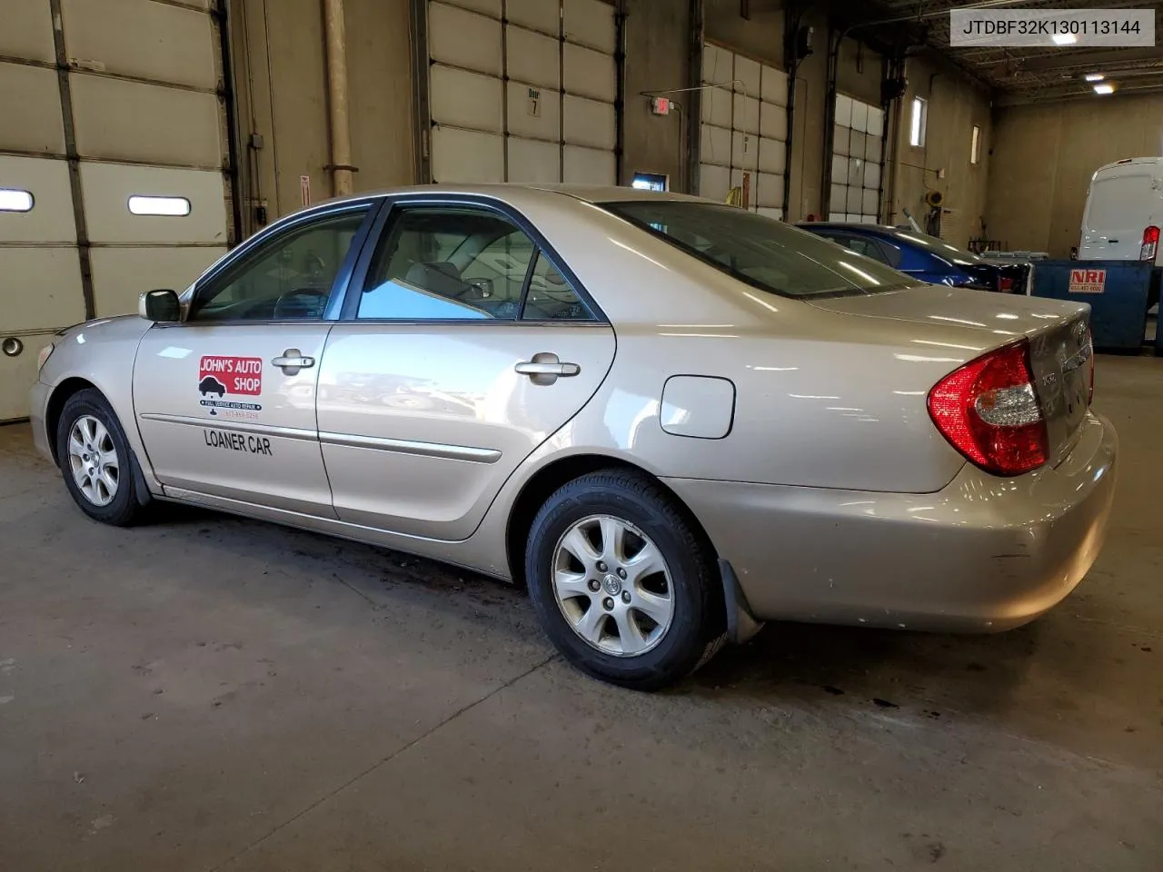 2003 Toyota Camry Le VIN: JTDBF32K130113144 Lot: 73148354