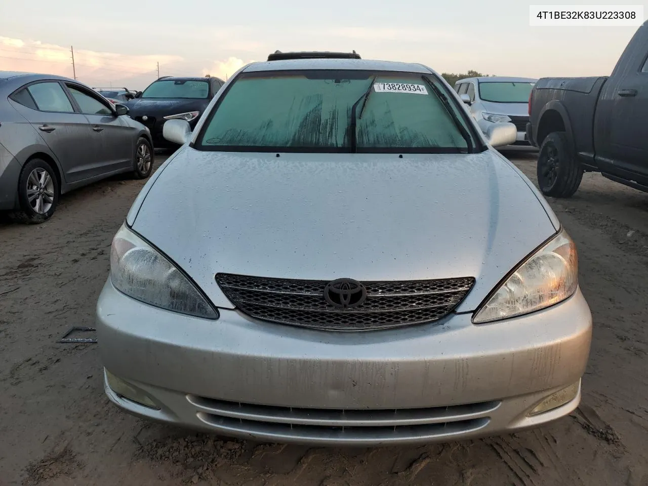 2003 Toyota Camry Le VIN: 4T1BE32K83U223308 Lot: 73828934