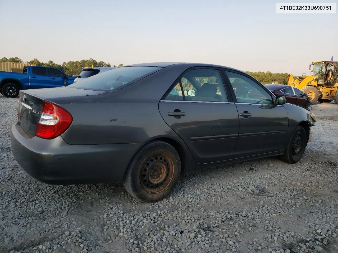 2003 Toyota Camry Le VIN: 4T1BE32K33U690751 Lot: 74714484