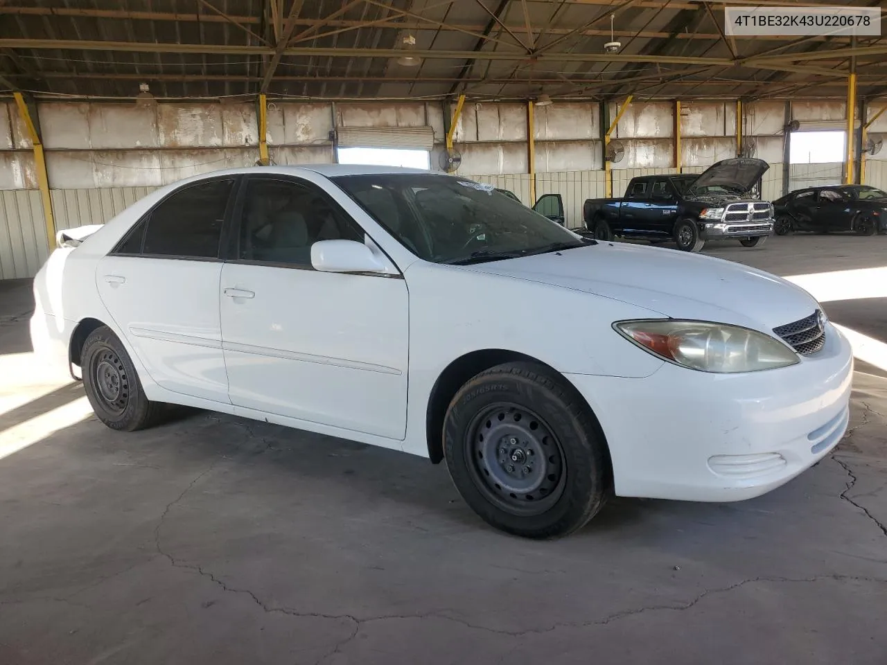 2003 Toyota Camry Le VIN: 4T1BE32K43U220678 Lot: 74751714