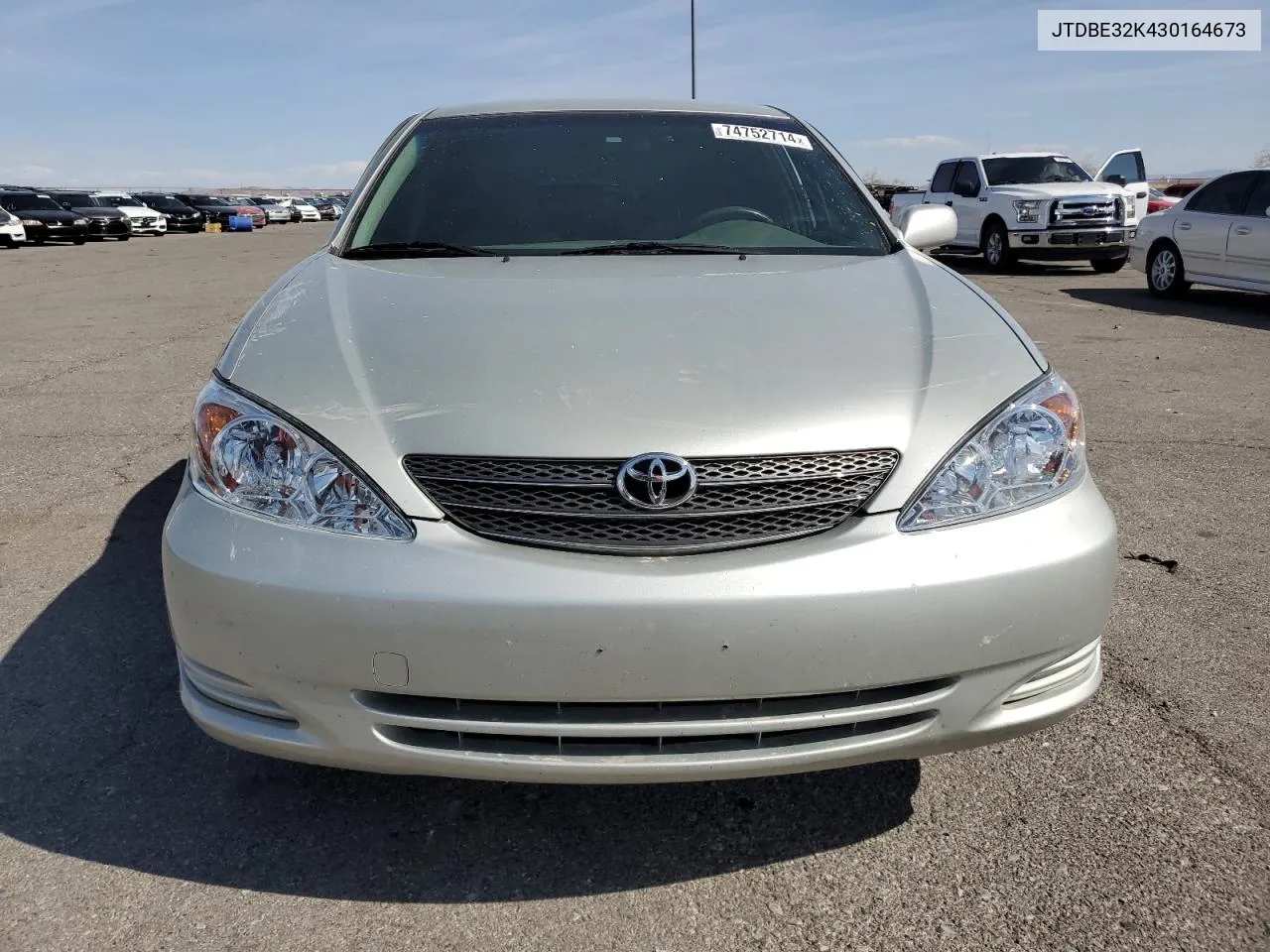 2003 Toyota Camry Le VIN: JTDBE32K430164673 Lot: 74752714