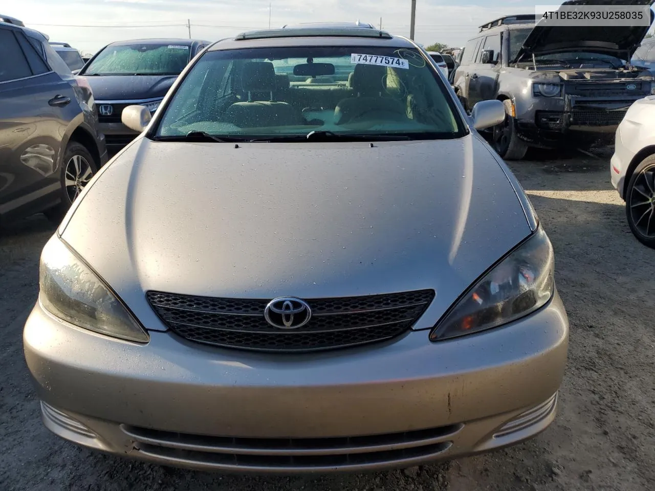 2003 Toyota Camry Le VIN: 4T1BE32K93U258035 Lot: 74777574