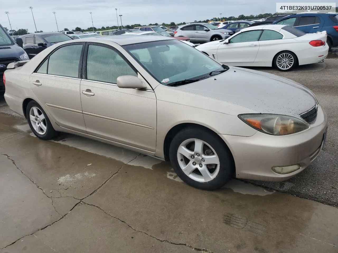 2003 Toyota Camry Le VIN: 4T1BE32K93U700537 Lot: 74981074