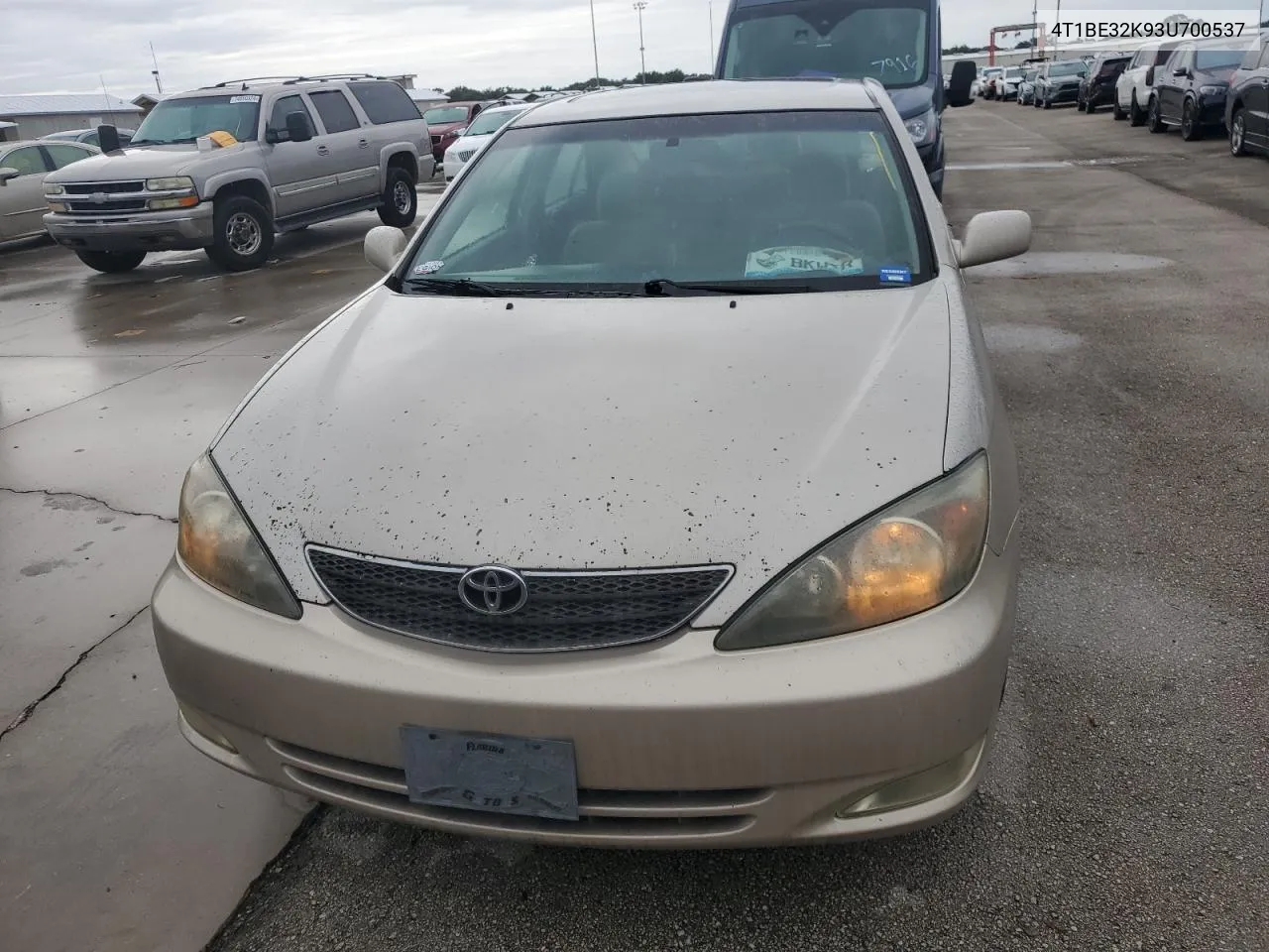 2003 Toyota Camry Le VIN: 4T1BE32K93U700537 Lot: 74981074