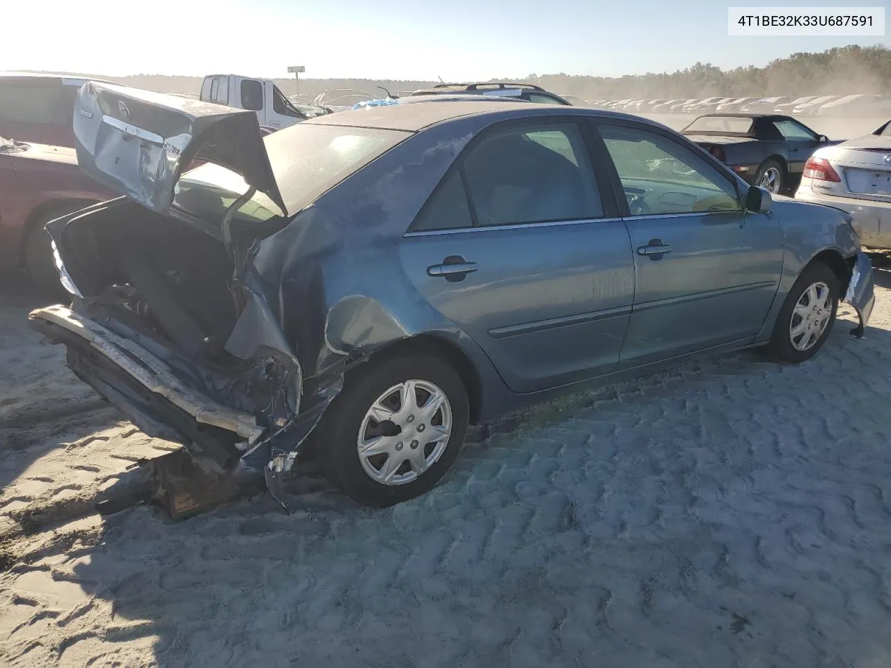 2003 Toyota Camry Le VIN: 4T1BE32K33U687591 Lot: 75299964