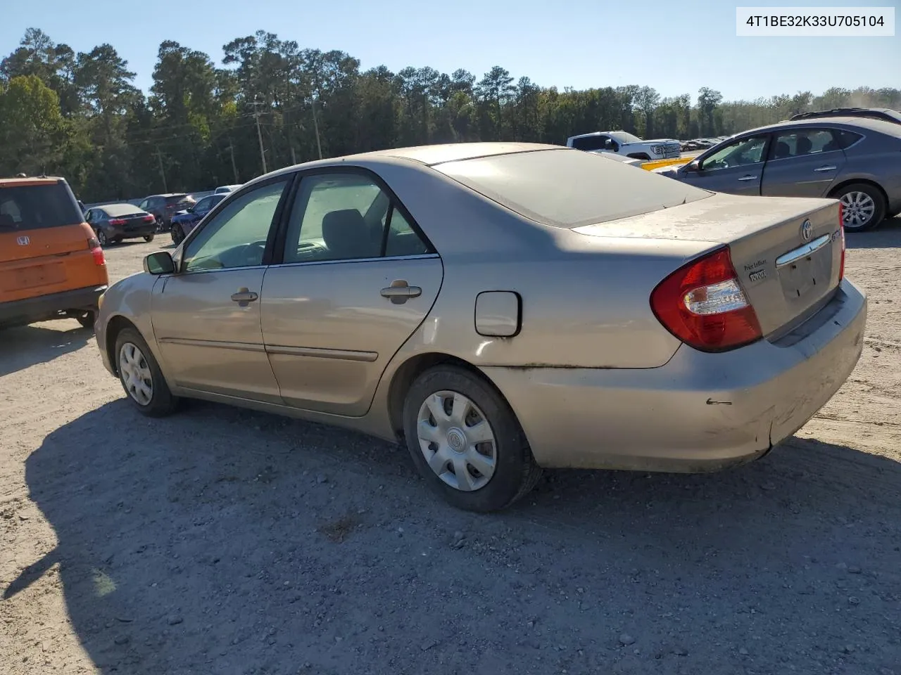 2003 Toyota Camry Le VIN: 4T1BE32K33U705104 Lot: 75457194