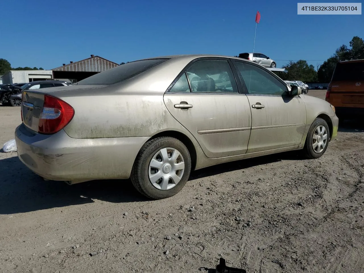 2003 Toyota Camry Le VIN: 4T1BE32K33U705104 Lot: 75457194