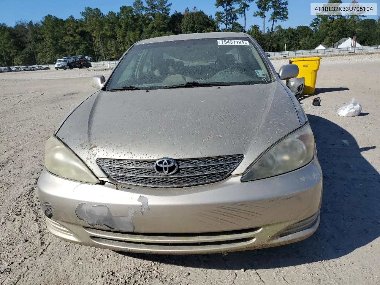 2003 Toyota Camry Le VIN: 4T1BE32K33U705104 Lot: 75457194