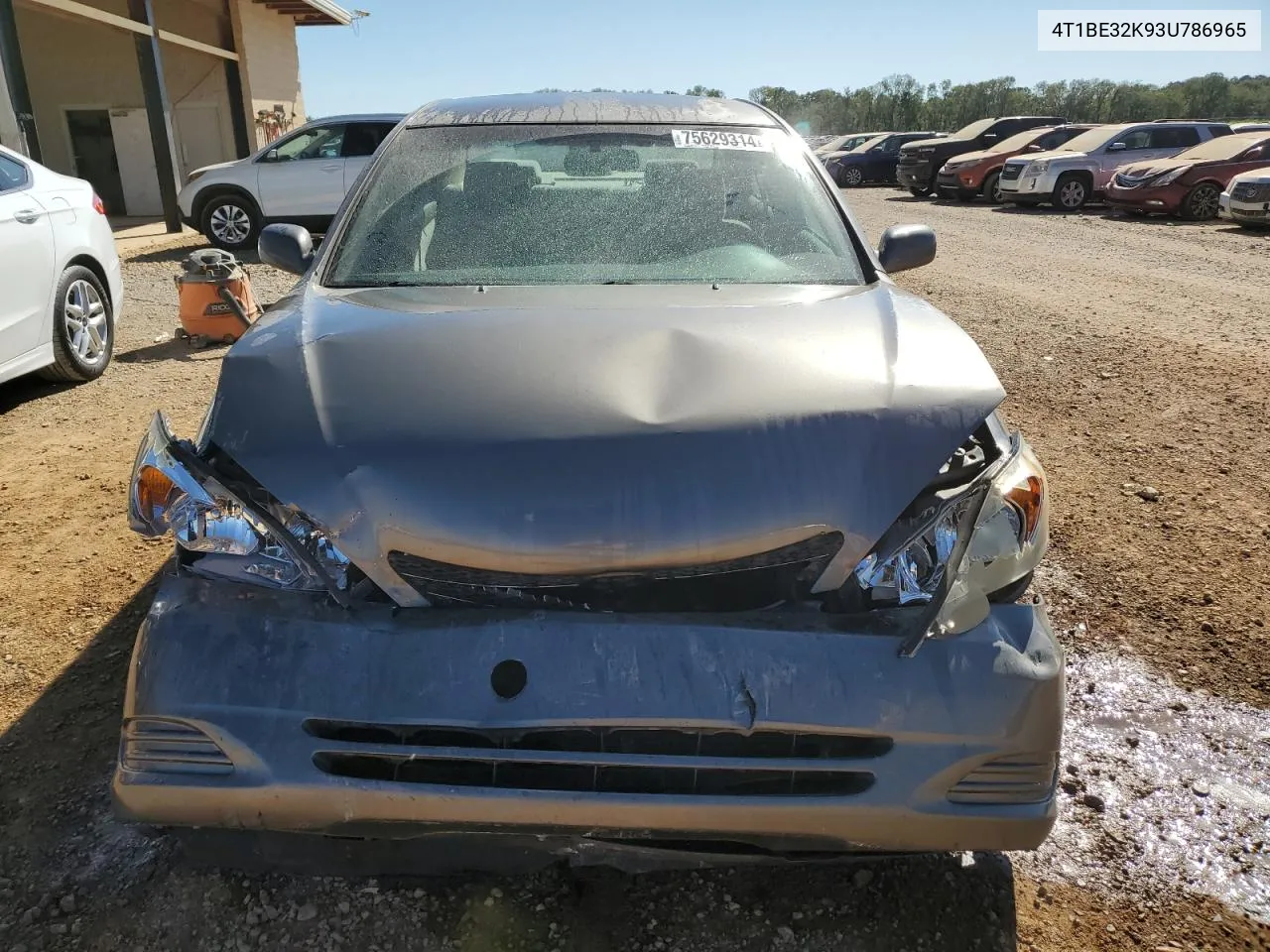 2003 Toyota Camry Le VIN: 4T1BE32K93U786965 Lot: 75629314