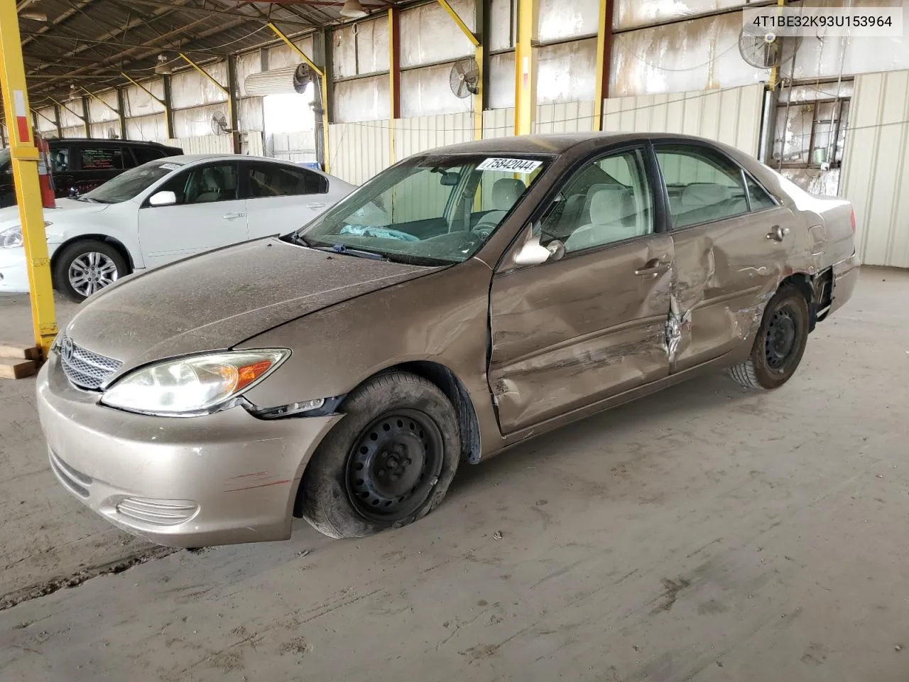 2003 Toyota Camry Le VIN: 4T1BE32K93U153964 Lot: 75842044