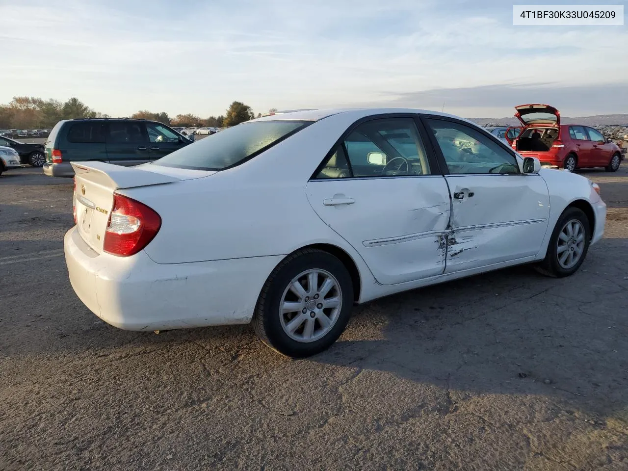 2003 Toyota Camry Le VIN: 4T1BF30K33U045209 Lot: 76950244