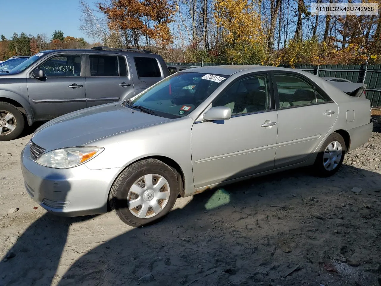 2003 Toyota Camry Le VIN: 4T1BE32K43U742968 Lot: 77201714