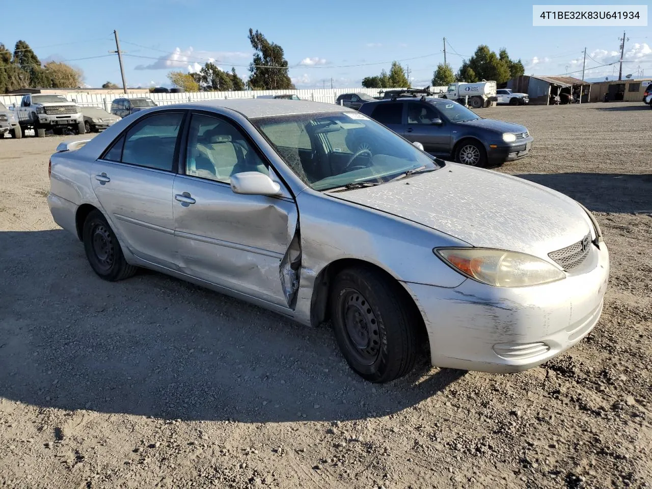 2003 Toyota Camry Le VIN: 4T1BE32K83U641934 Lot: 77703254