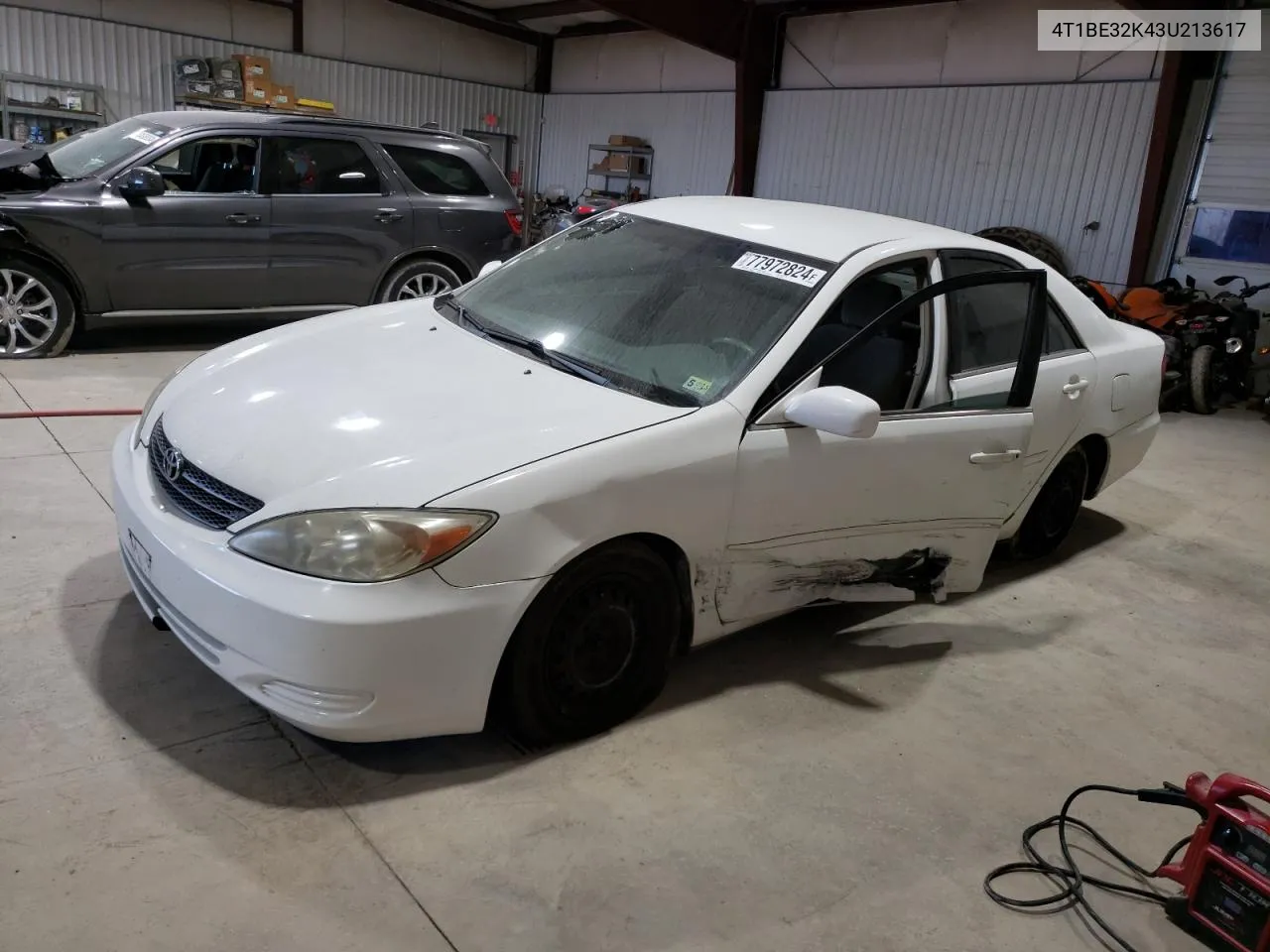 2003 Toyota Camry Le VIN: 4T1BE32K43U213617 Lot: 77972824