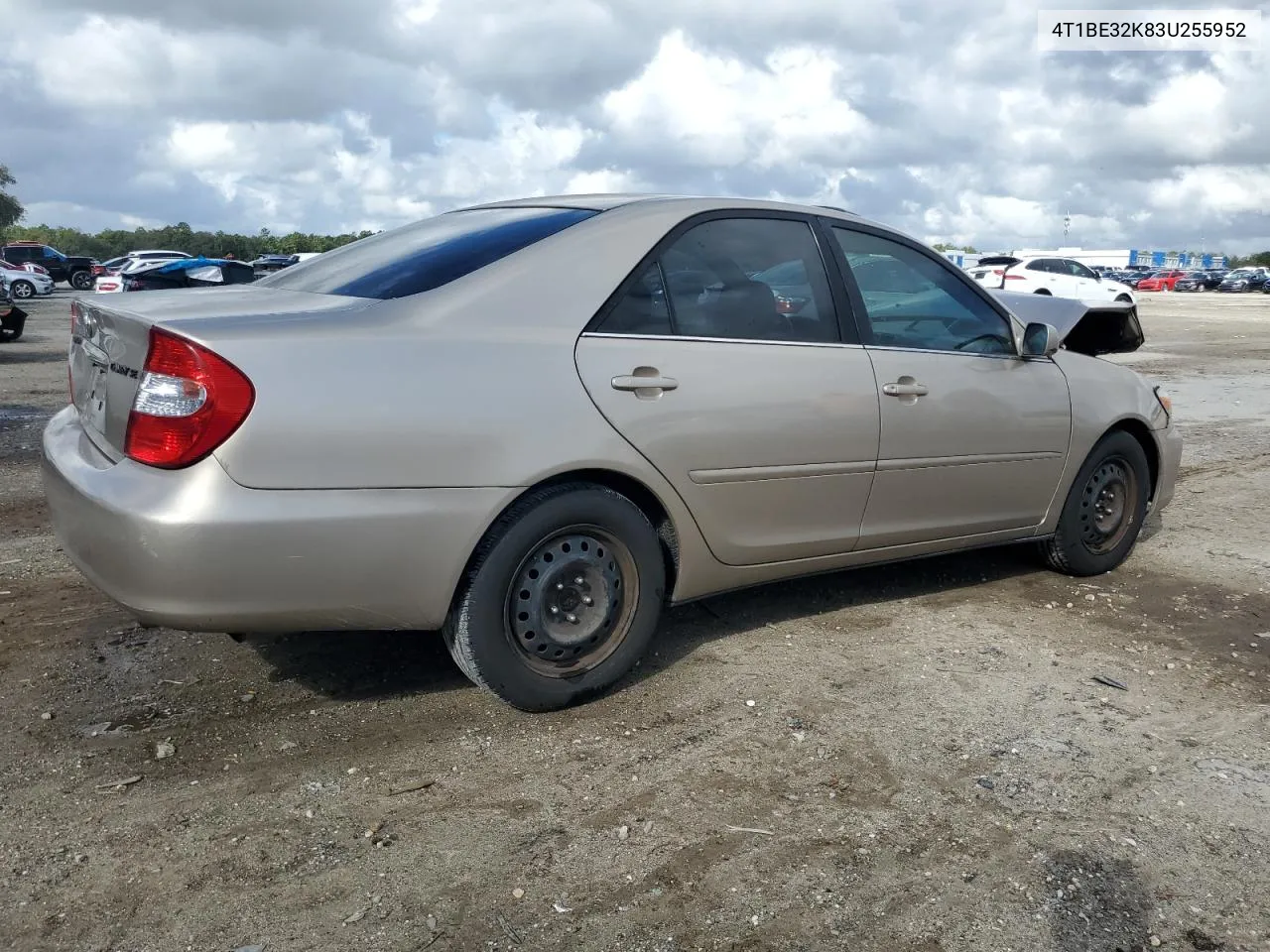 2003 Toyota Camry Le VIN: 4T1BE32K83U255952 Lot: 78440554