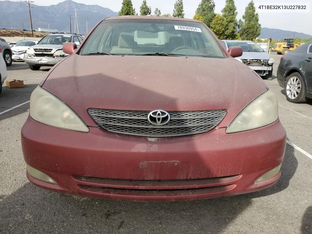 2003 Toyota Camry Le VIN: 4T1BE32K13U227832 Lot: 78930954