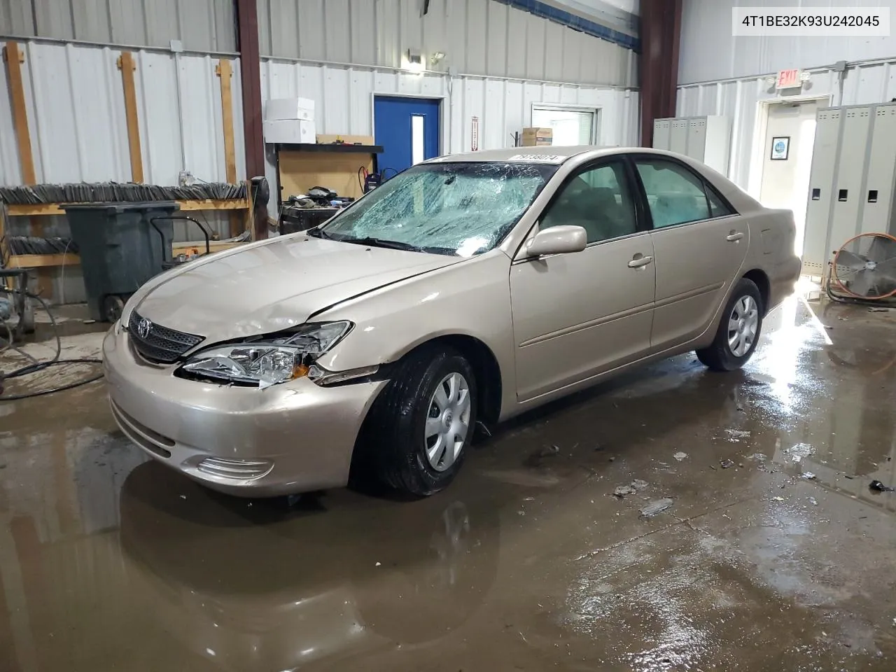 2003 Toyota Camry Le VIN: 4T1BE32K93U242045 Lot: 79738074