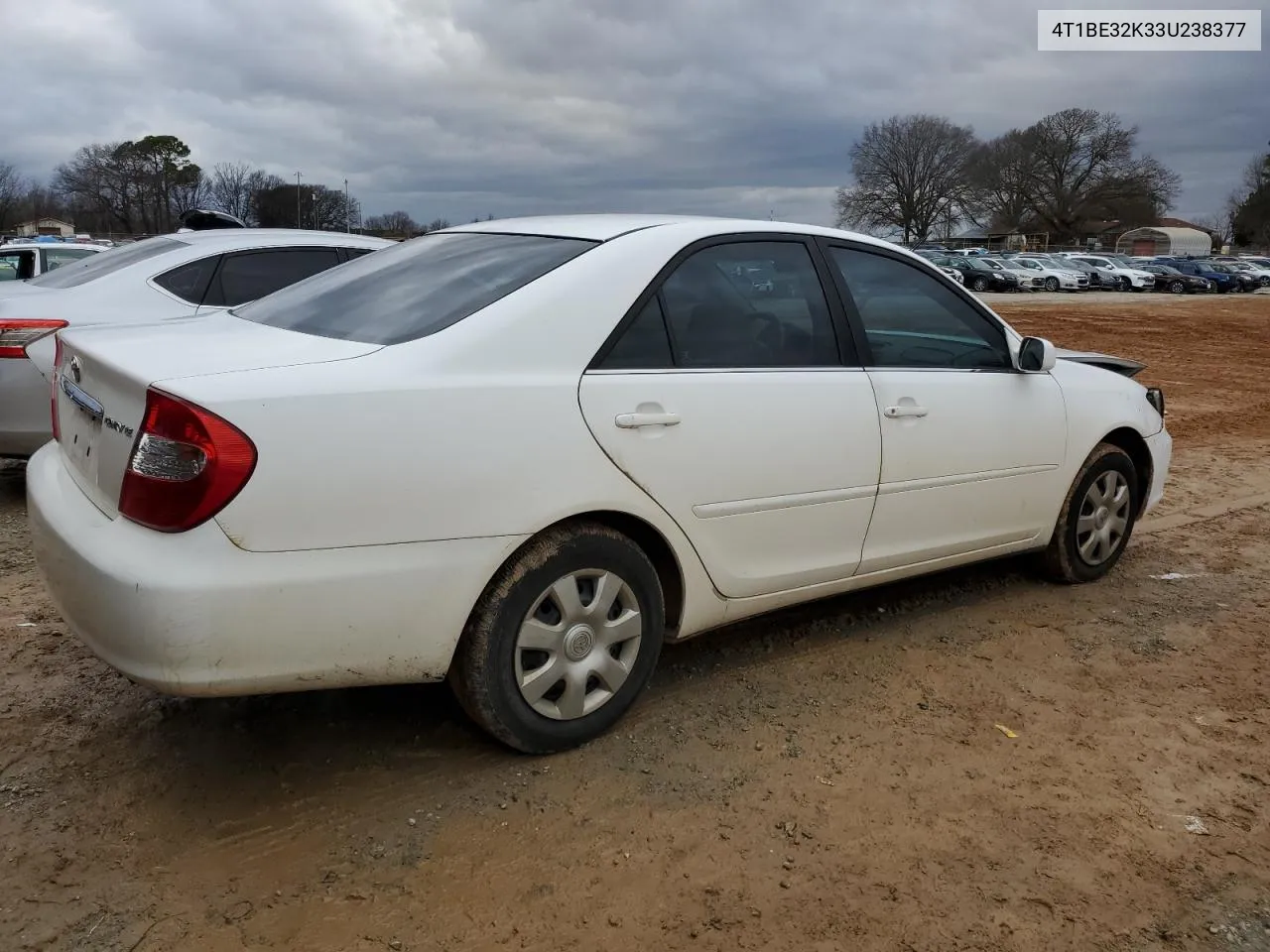 2003 Toyota Camry Le VIN: 4T1BE32K33U238377 Lot: 82568313