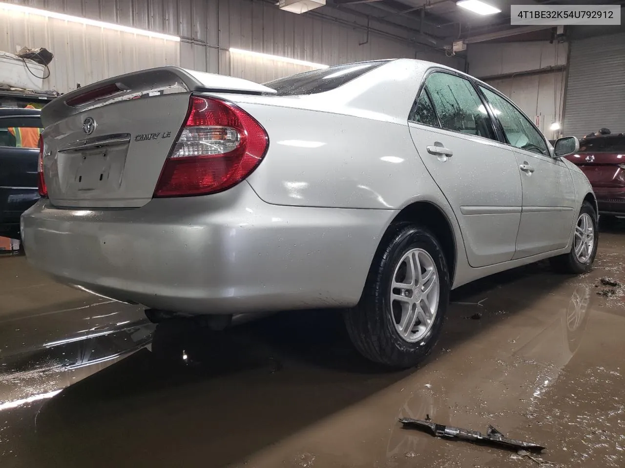 2004 Toyota Camry Le VIN: 4T1BE32K54U792912 Lot: 47231264