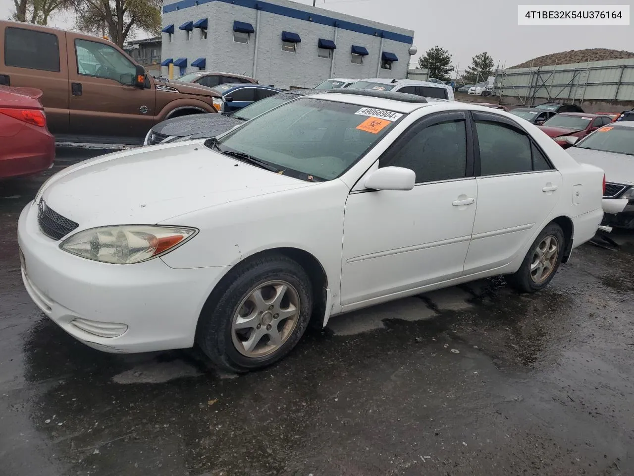 2004 Toyota Camry Le VIN: 4T1BE32K54U376164 Lot: 49066904