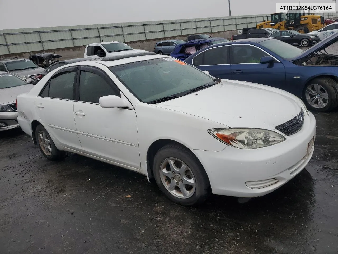 2004 Toyota Camry Le VIN: 4T1BE32K54U376164 Lot: 49066904